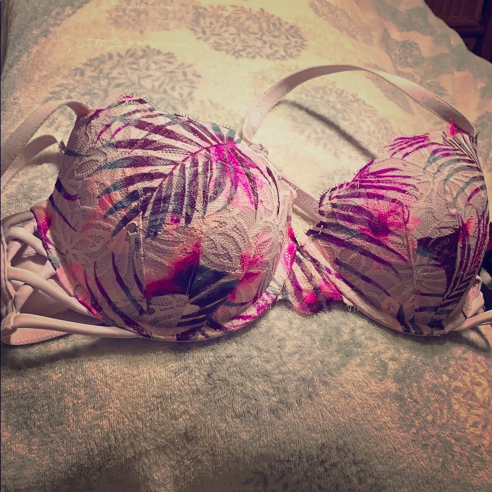 36 D date day push up bra